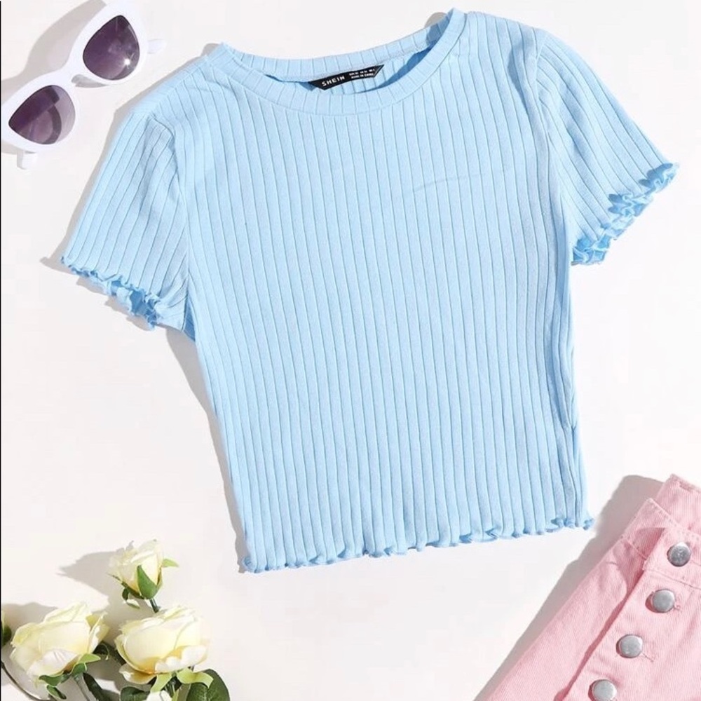 SHEIN Solid Lettuce Trim Rib-Knit Tee